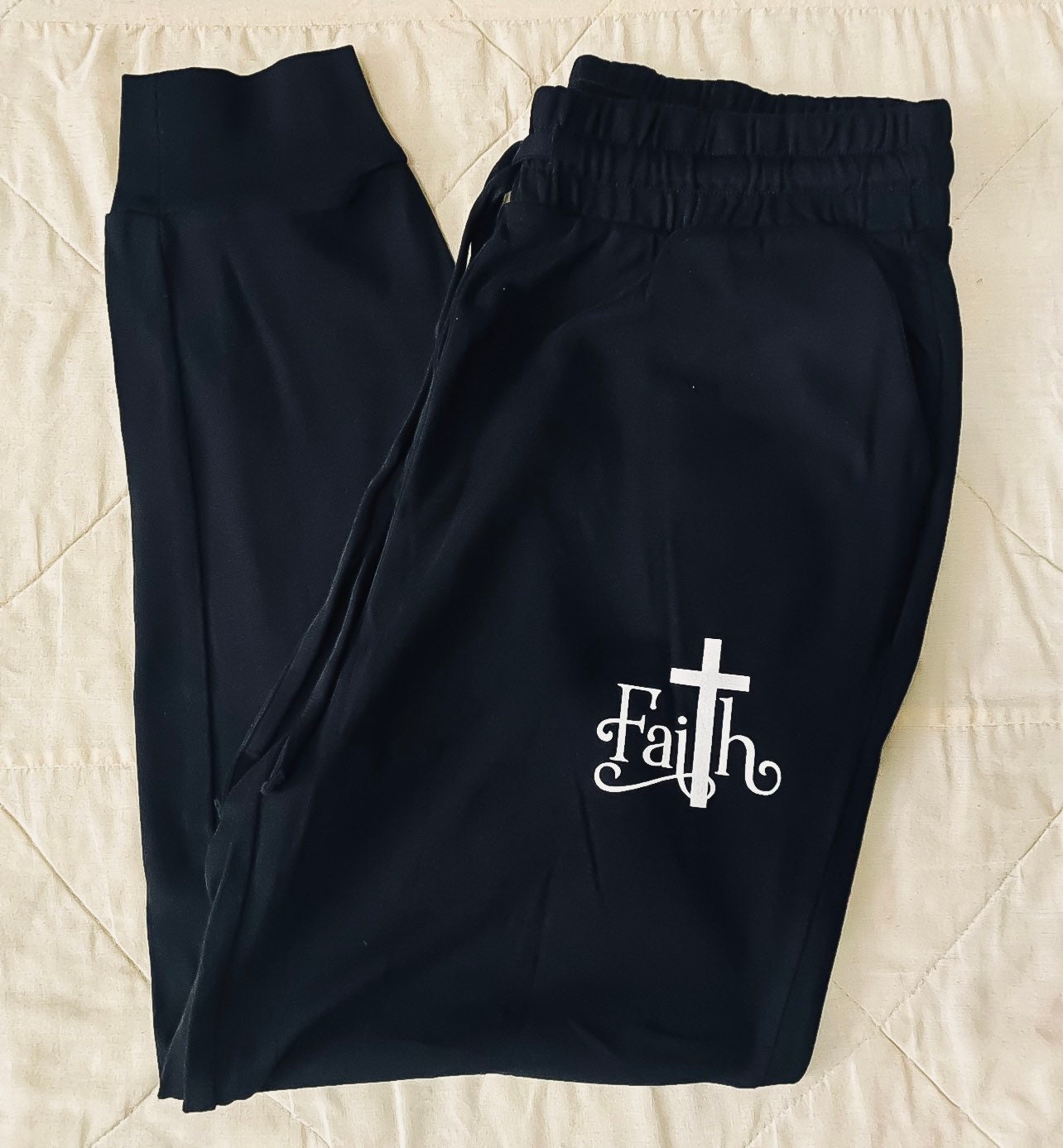 Faith sweatshirt and jogger pants